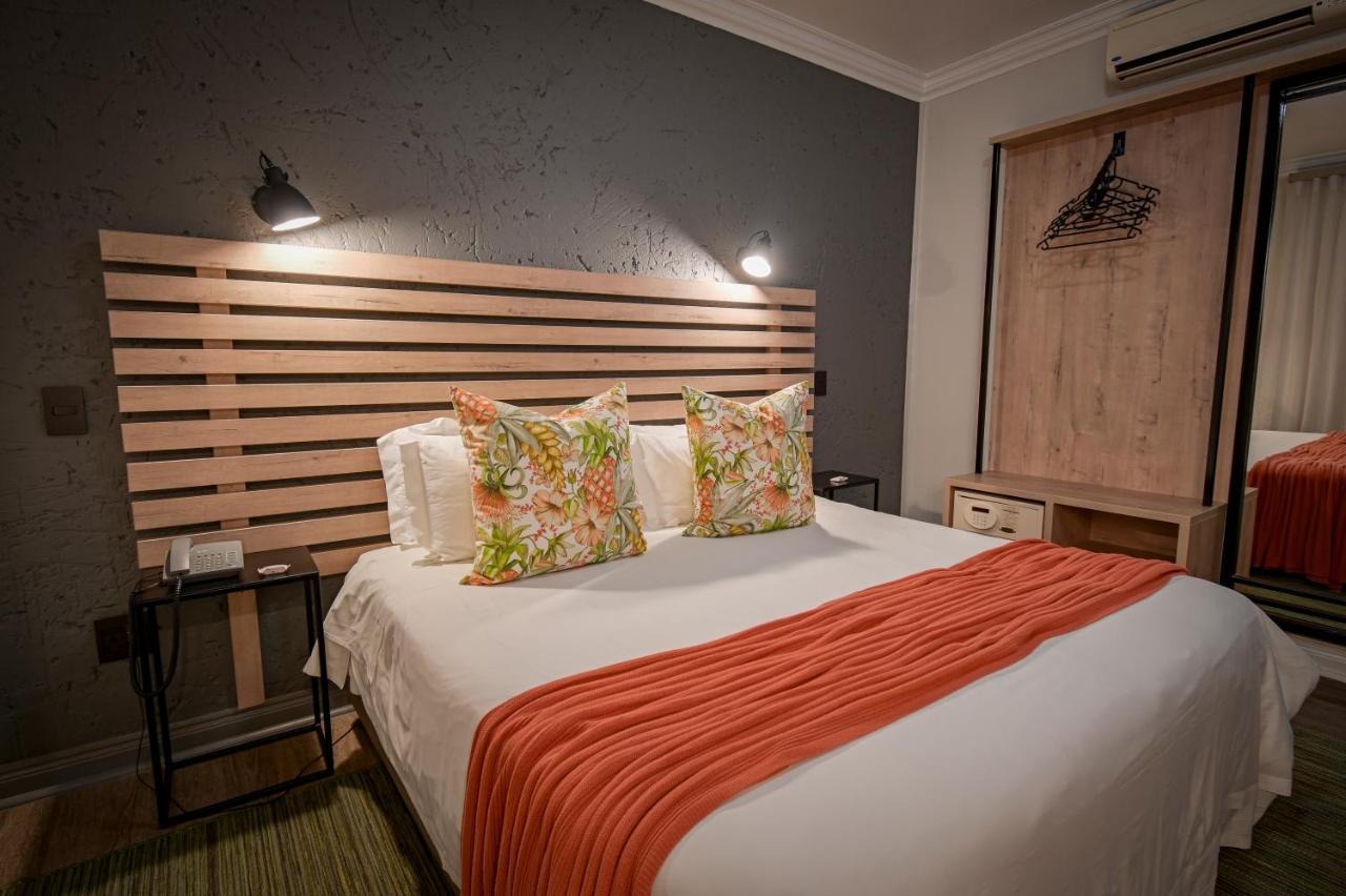 Villa Bali Luxury Guesthouse Bloemfontein Bagian luar foto